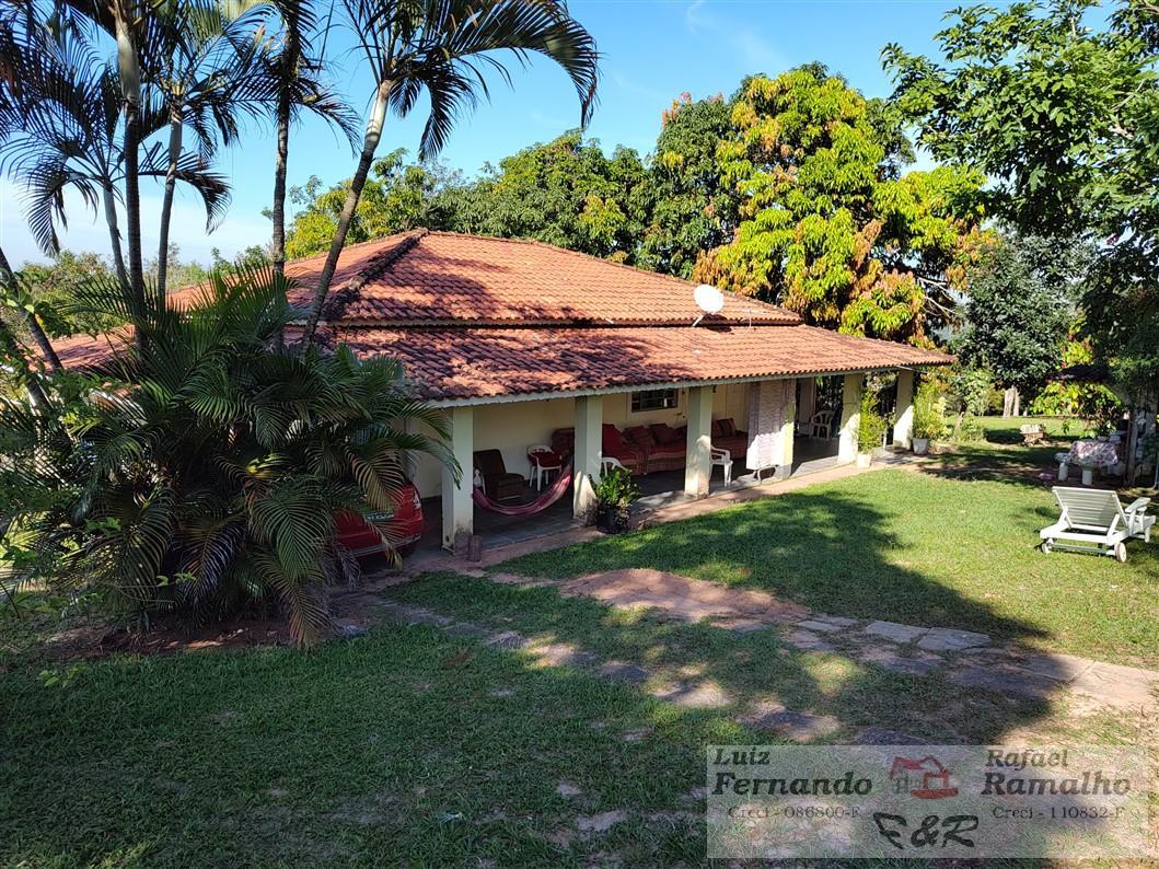 Fazenda à venda com 2 quartos, 16000m² - Foto 1