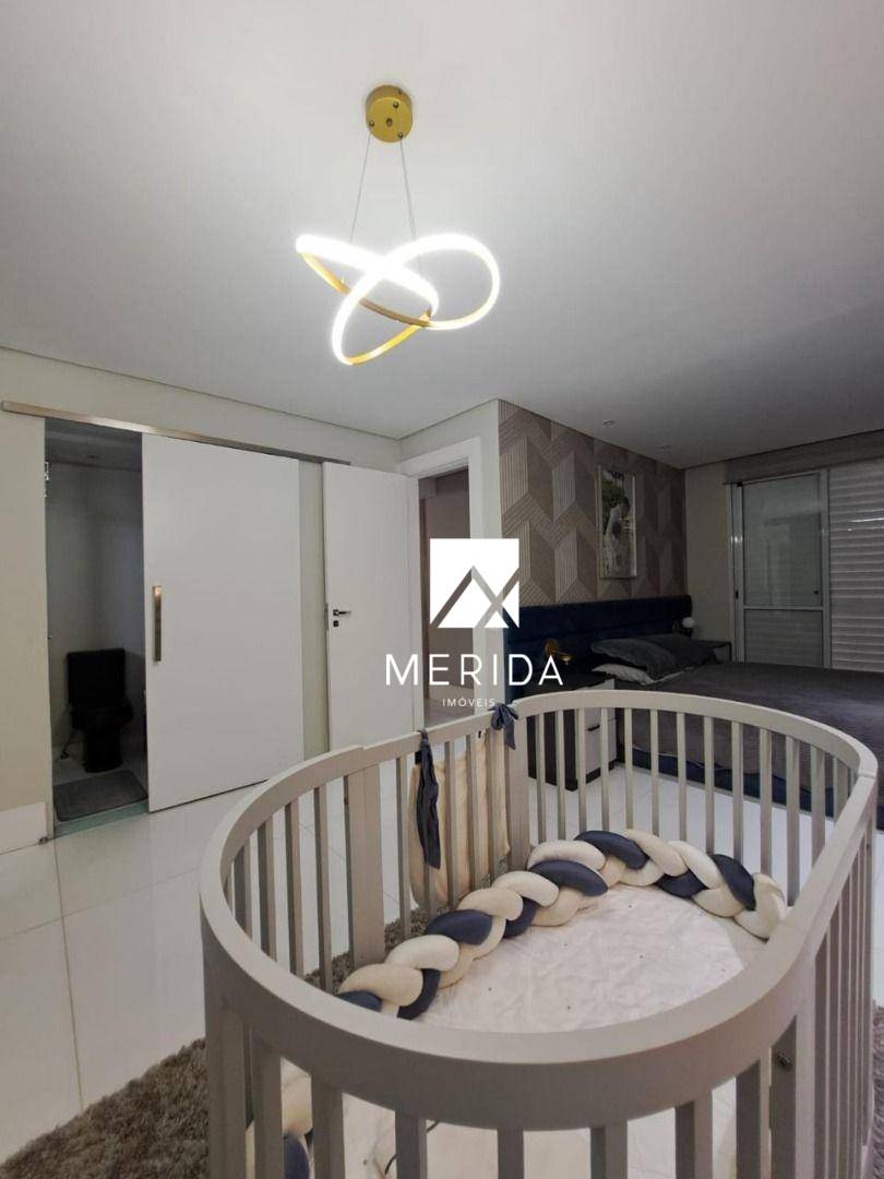 Cobertura, 3 quartos, 227 m² - Foto 5