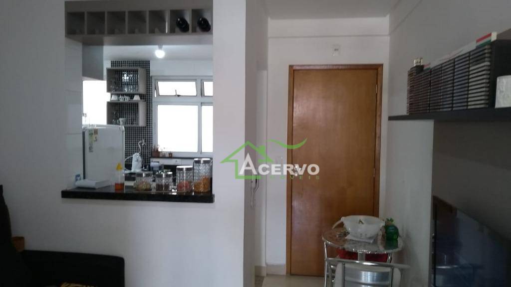 Apartamento à venda com 1 quarto, 46m² - Foto 4