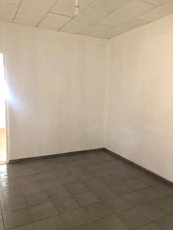 Casa à venda com 2 quartos, 160m² - Foto 12