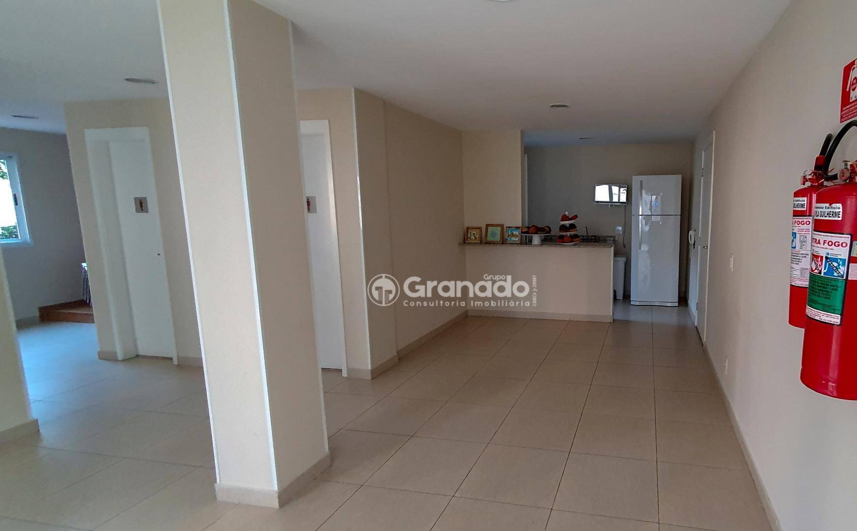 Apartamento à venda com 2 quartos, 67m² - Foto 47