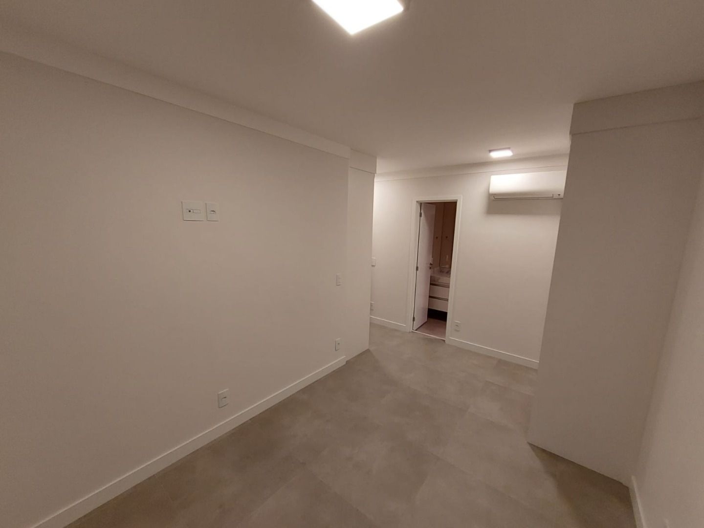 Apartamento para alugar com 2 quartos, 69m² - Foto 5