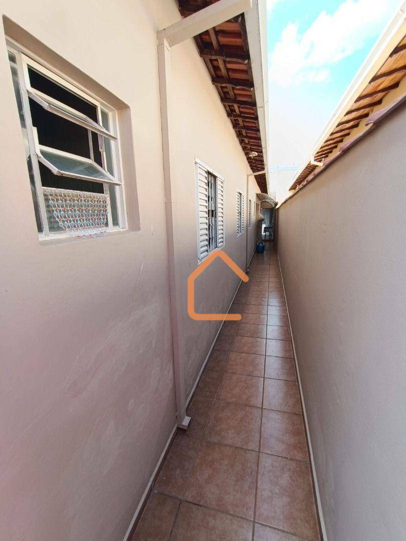 Casa à venda com 3 quartos, 100m² - Foto 12