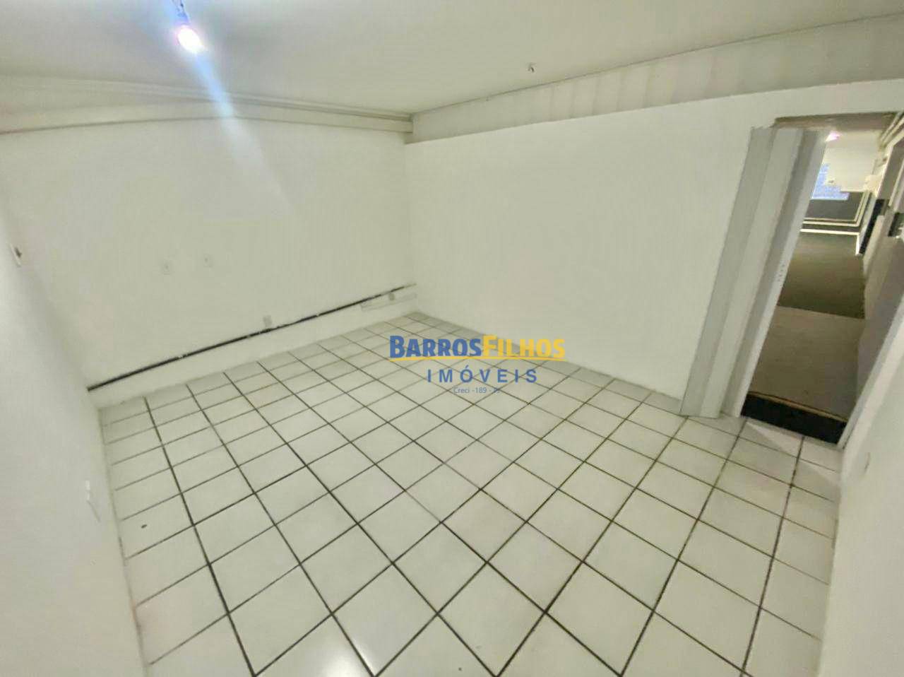 Loja-Salão à venda e aluguel, 600m² - Foto 7