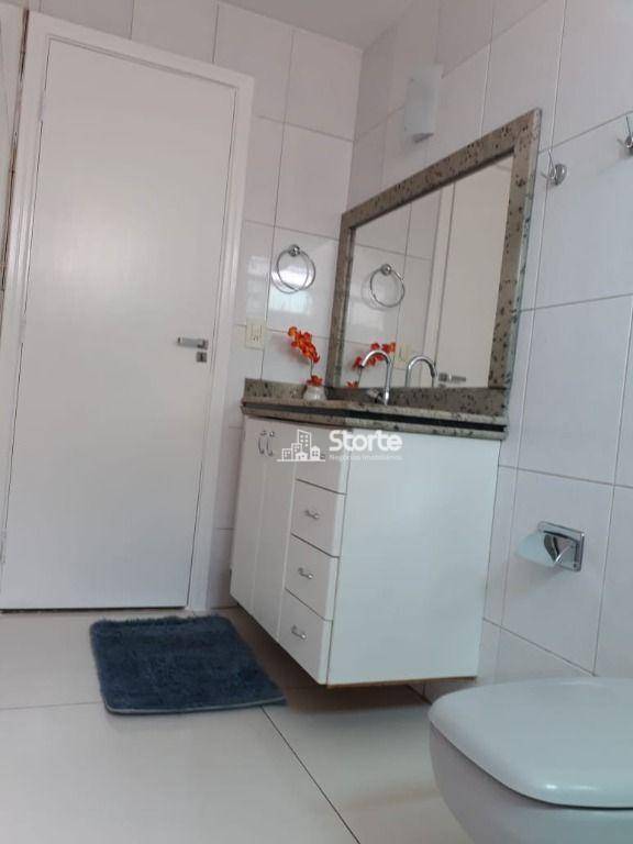 Apartamento à venda com 4 quartos, 161m² - Foto 20