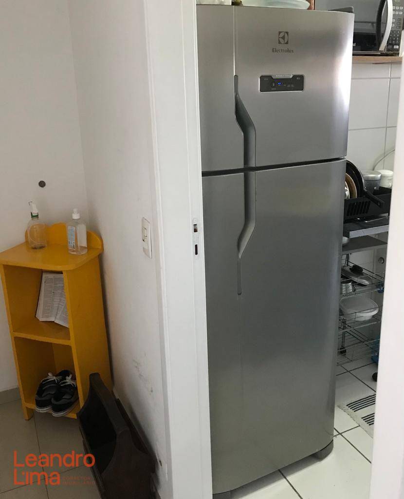 Apartamento para alugar com 2 quartos, 53m² - Foto 7