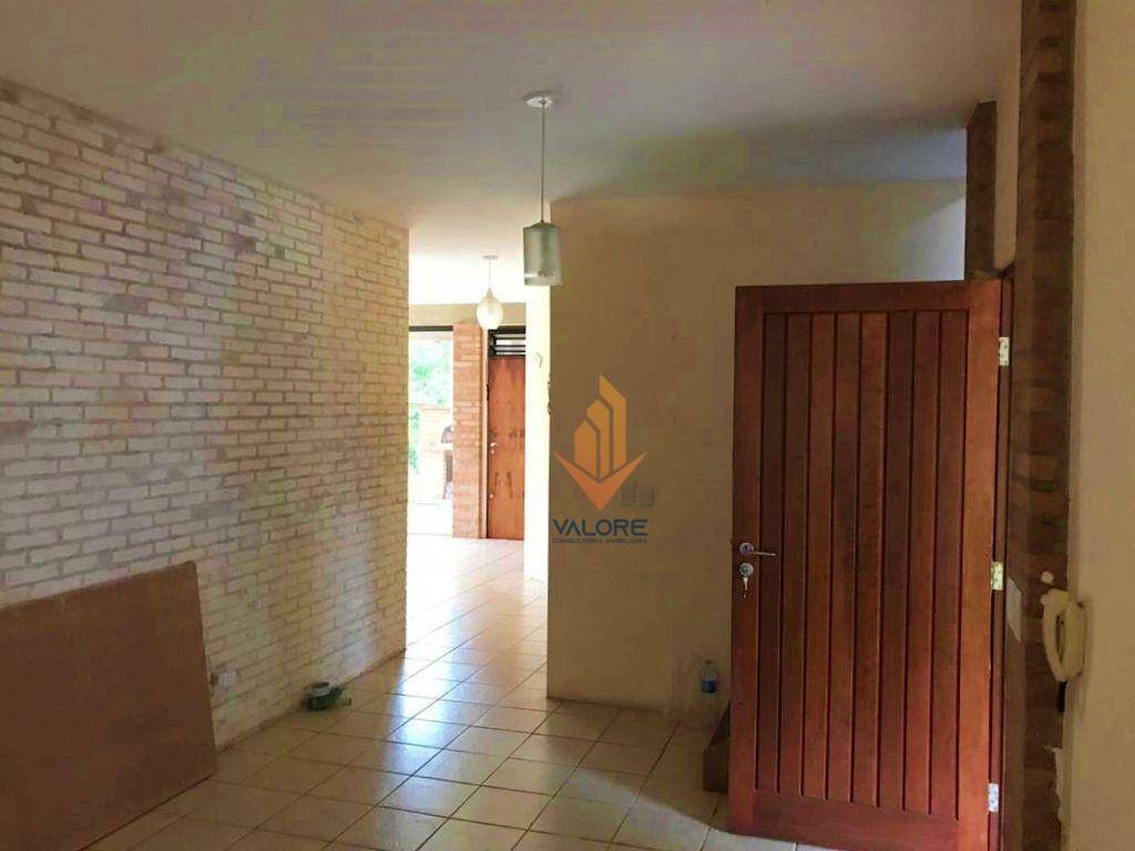 Casa à venda com 4 quartos, 217m² - Foto 9