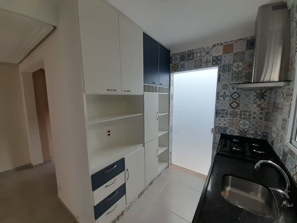 Casa de Condomínio à venda com 2 quartos, 65m² - Foto 10