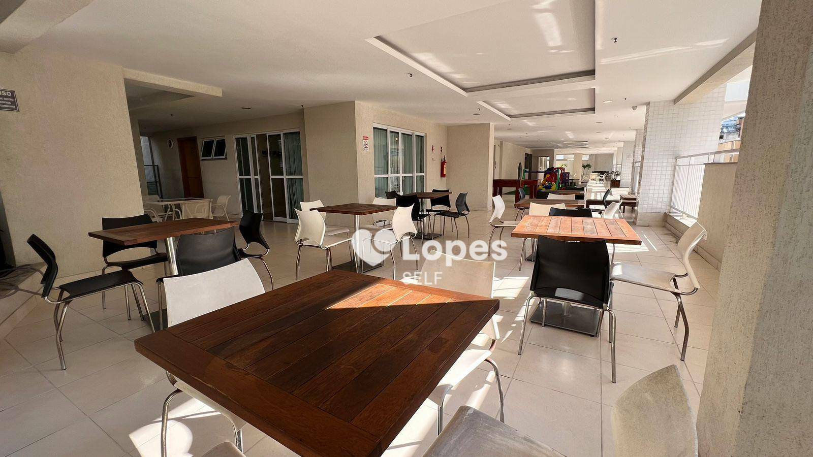 Apartamento à venda com 2 quartos, 84m² - Foto 10