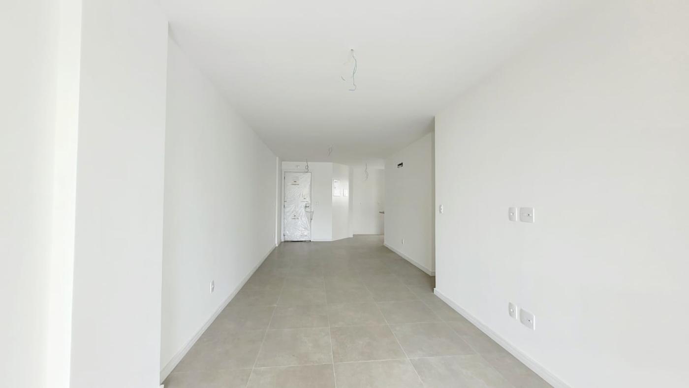 Apartamento à venda com 3 quartos, 106m² - Foto 18