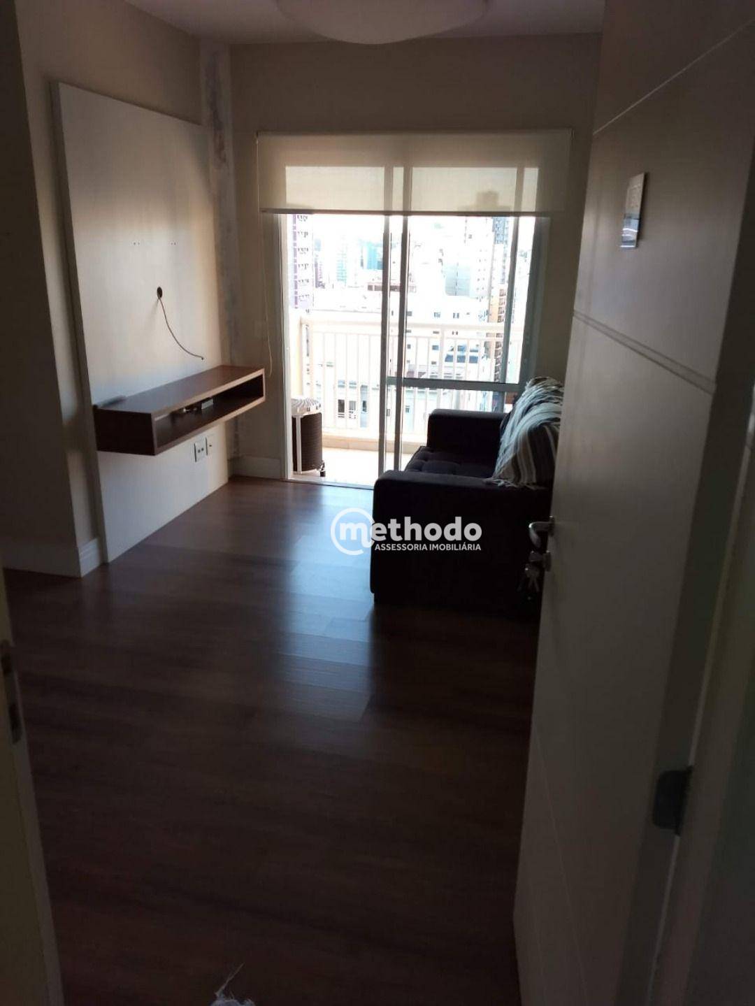 Apartamento à venda com 1 quarto, 54m² - Foto 2