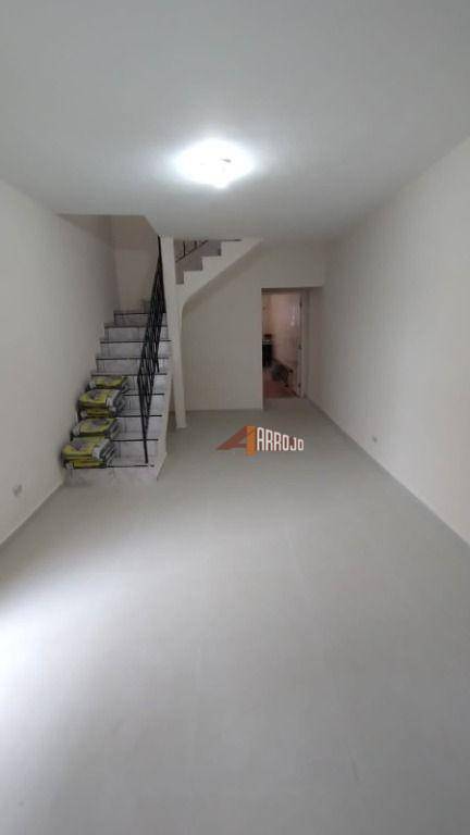 Sobrado à venda com 3 quartos, 150m² - Foto 24