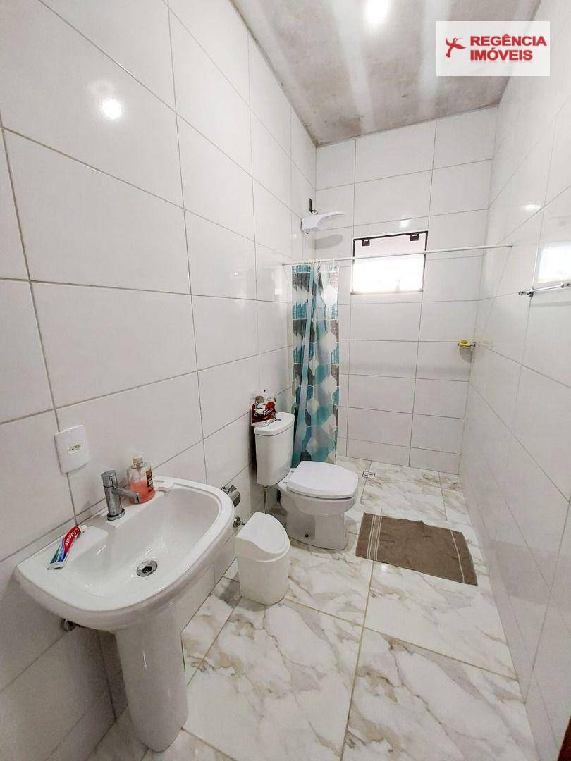 Casa à venda com 2 quartos, 110m² - Foto 8