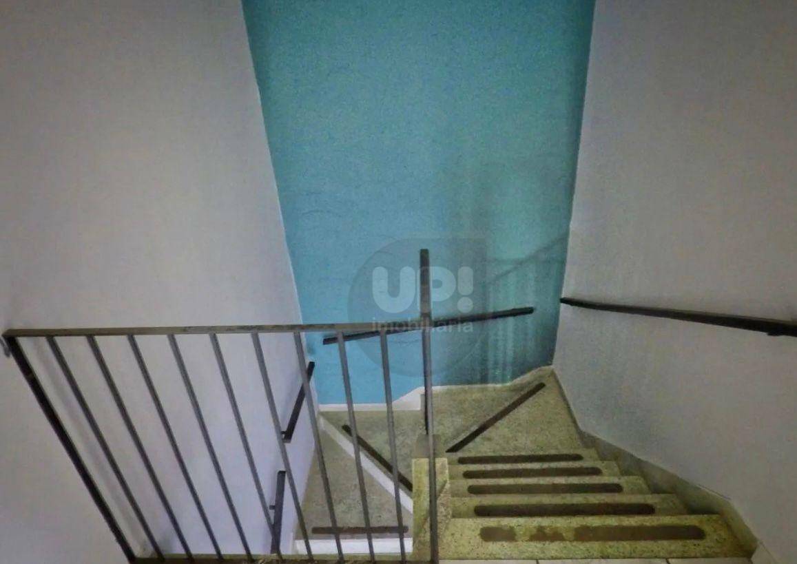 Casa à venda com 6 quartos, 189m² - Foto 5