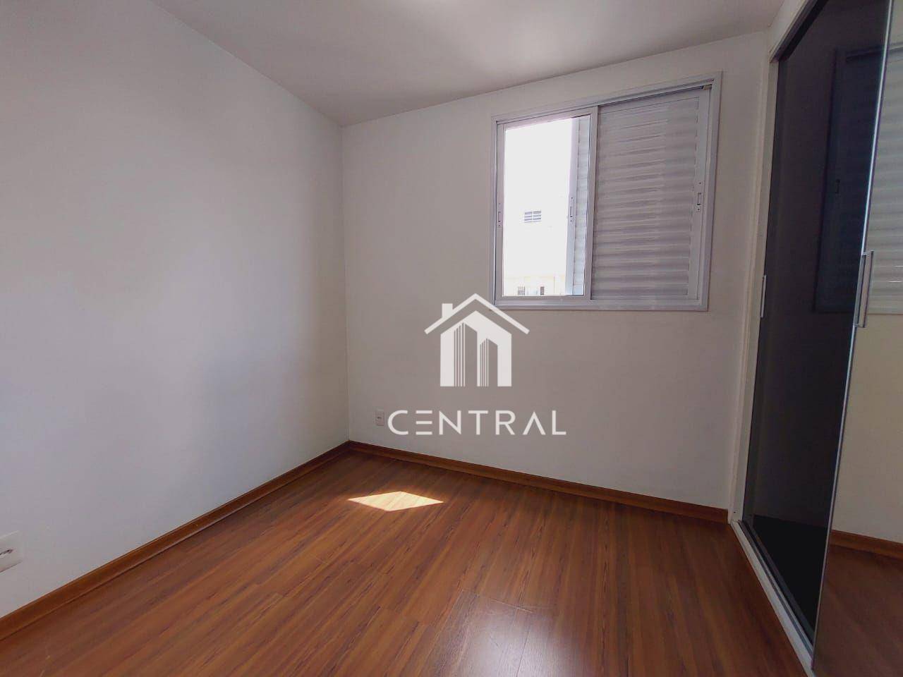 Apartamento à venda com 2 quartos, 64m² - Foto 13
