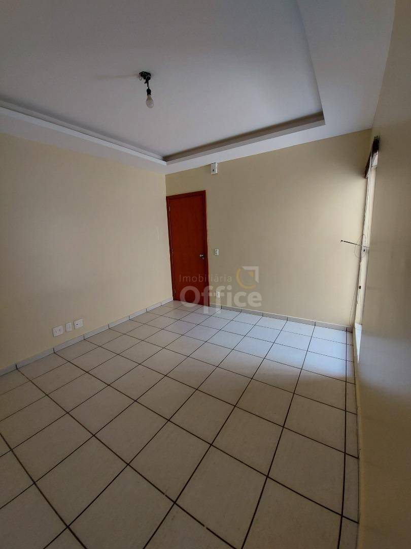 Apartamento para alugar com 2 quartos, 70m² - Foto 9