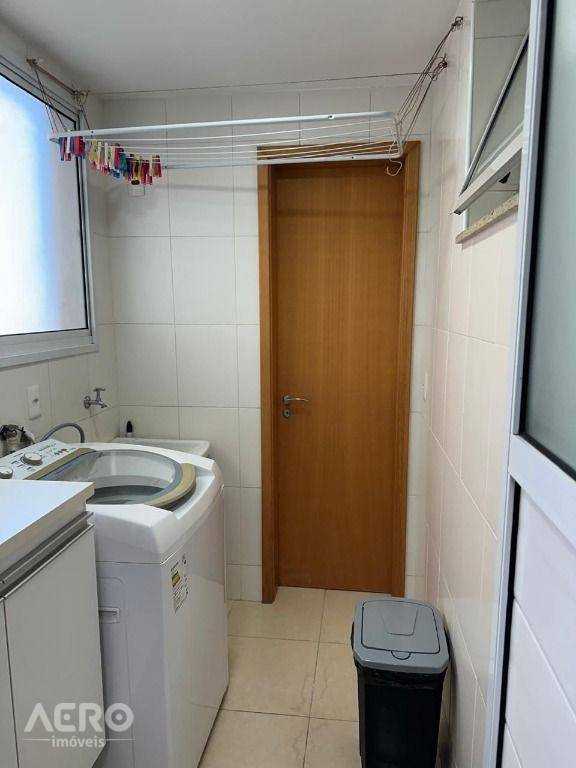 Apartamento para alugar com 3 quartos, 86m² - Foto 6