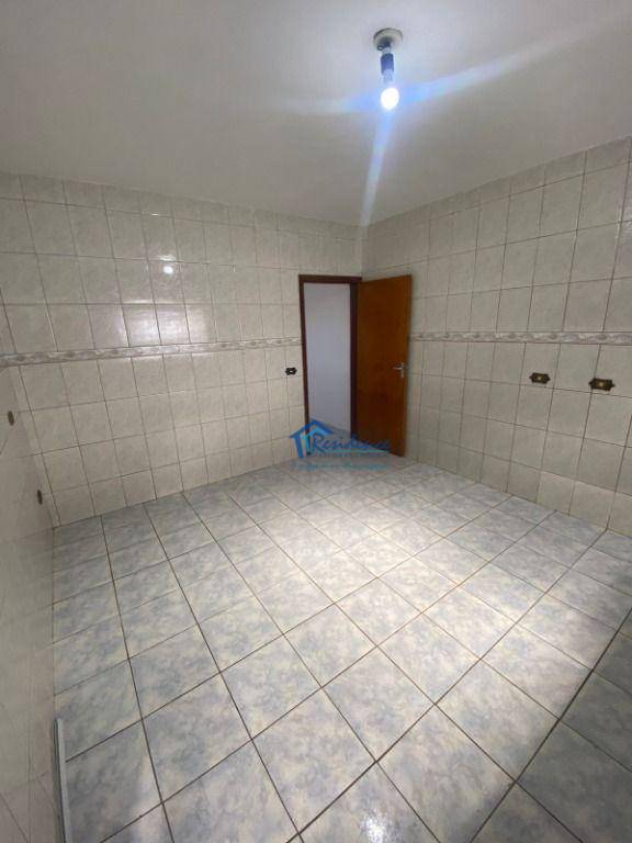 Sobrado à venda com 2 quartos, 142m² - Foto 4