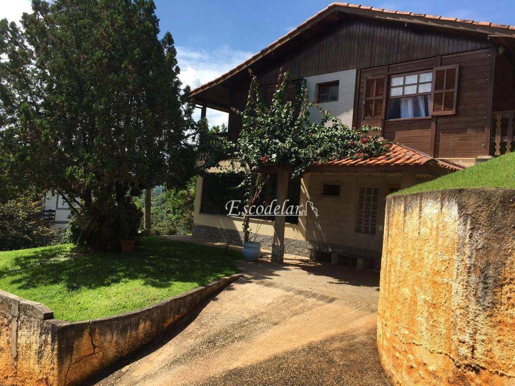 Casa de Condomínio à venda com 4 quartos, 480m² - Foto 2