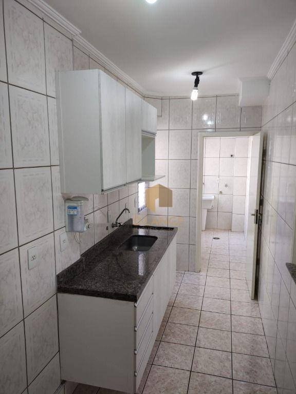 Cobertura à venda com 3 quartos, 75m² - Foto 4