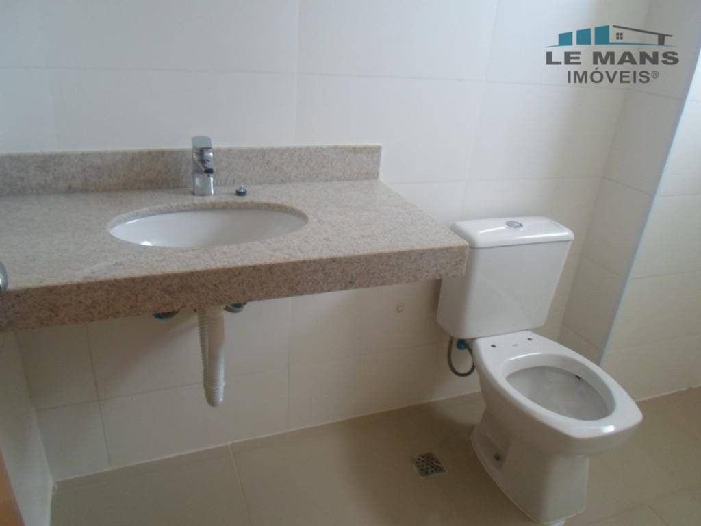 Apartamento à venda com 3 quartos, 118m² - Foto 13