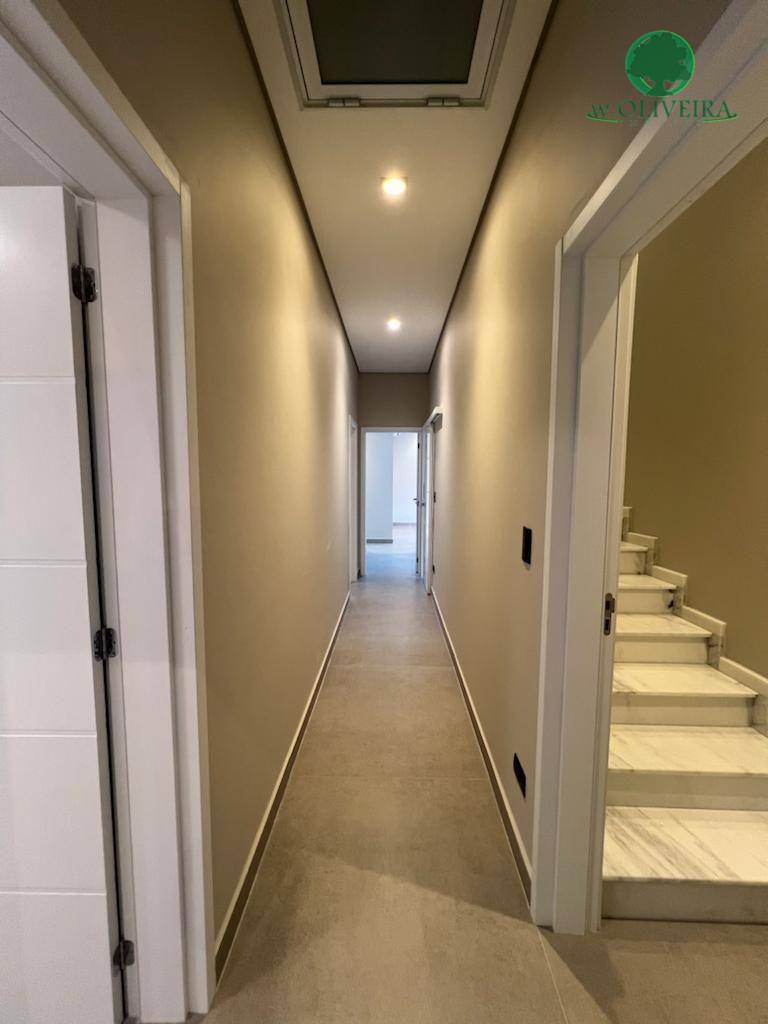 Sobrado à venda com 4 quartos, 288m² - Foto 29