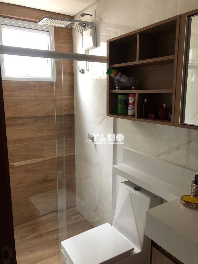 Apartamento à venda com 3 quartos, 96m² - Foto 8