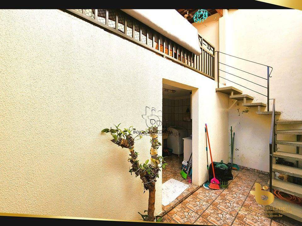 Sobrado à venda com 4 quartos, 207m² - Foto 29