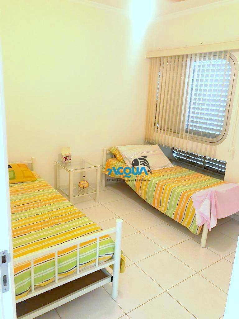 Apartamento à venda com 2 quartos, 70m² - Foto 3