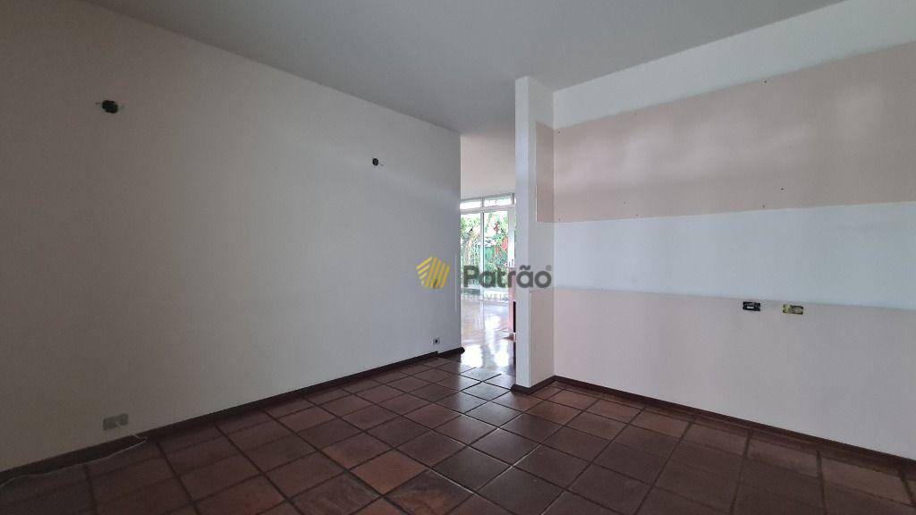 Sobrado à venda com 4 quartos, 332m² - Foto 15