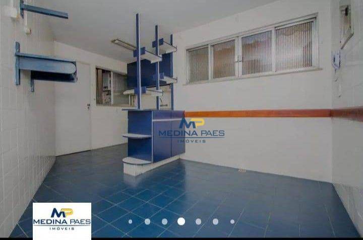 Apartamento à venda com 3 quartos, 130m² - Foto 3