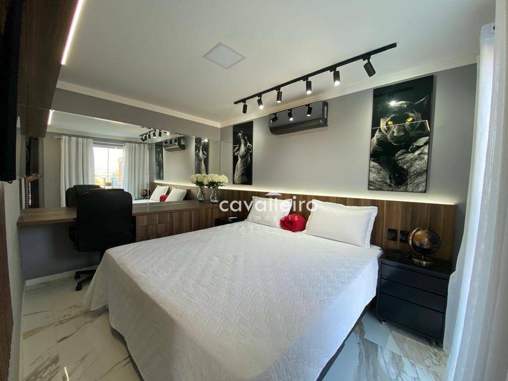 Casa à venda com 4 quartos, 229m² - Foto 44