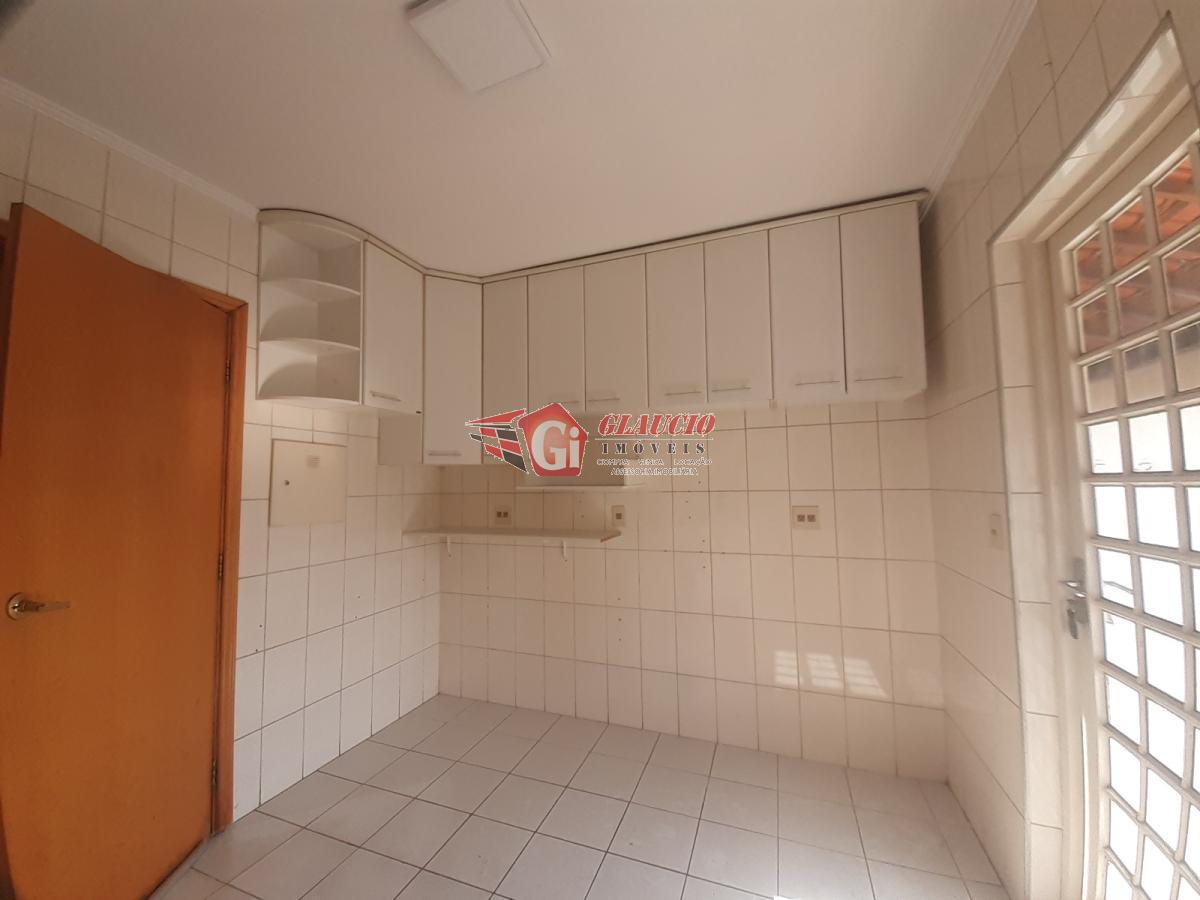 Sobrado à venda com 2 quartos, 114m² - Foto 7