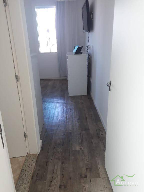 Casa à venda com 3 quartos, 180m² - Foto 15