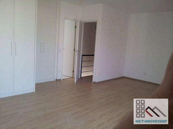 Apartamento à venda com 4 quartos, 227m² - Foto 13