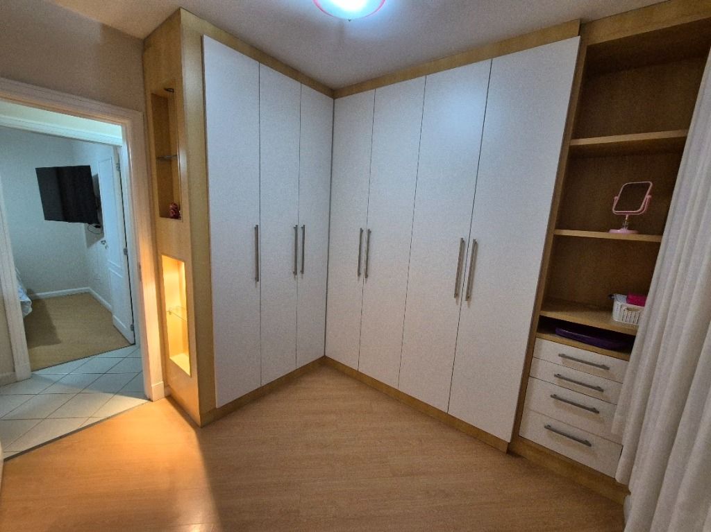 Apartamento à venda com 3 quartos, 87m² - Foto 13