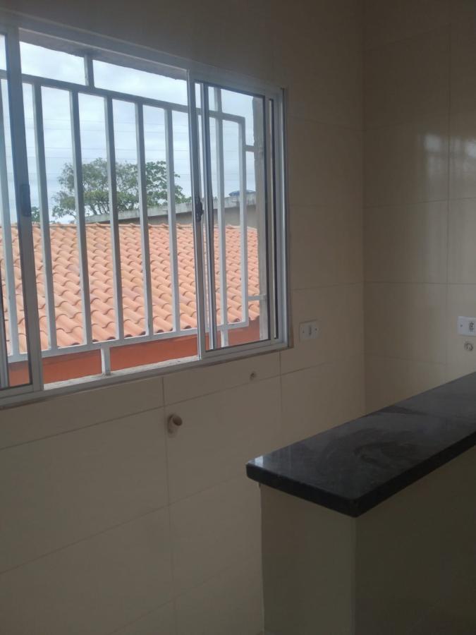 Casa à venda com 2 quartos, 300m² - Foto 3