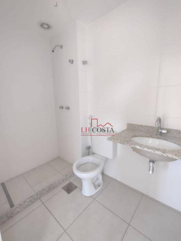 Apartamento à venda com 3 quartos, 75m² - Foto 13