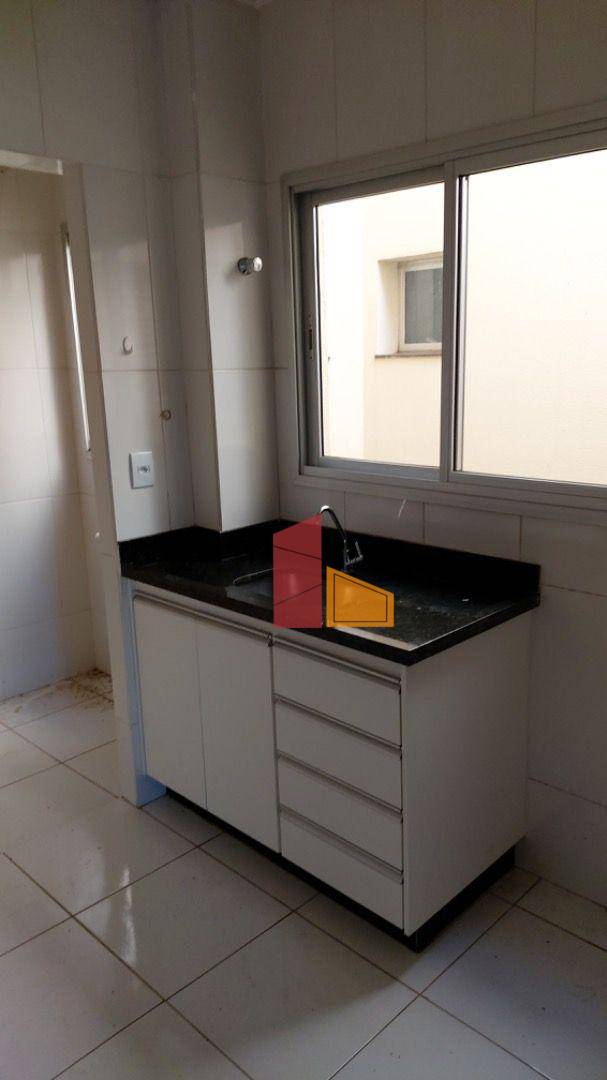 Apartamento à venda com 2 quartos, 68m² - Foto 5