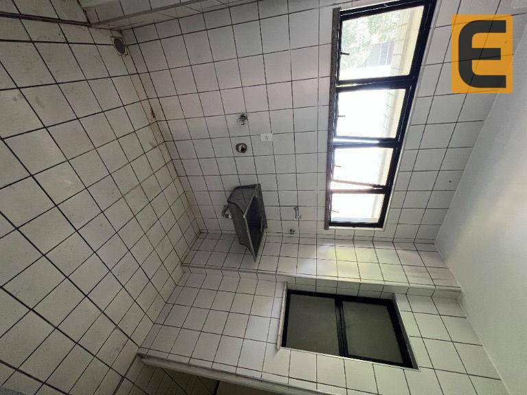 Apartamento à venda com 3 quartos, 125m² - Foto 19