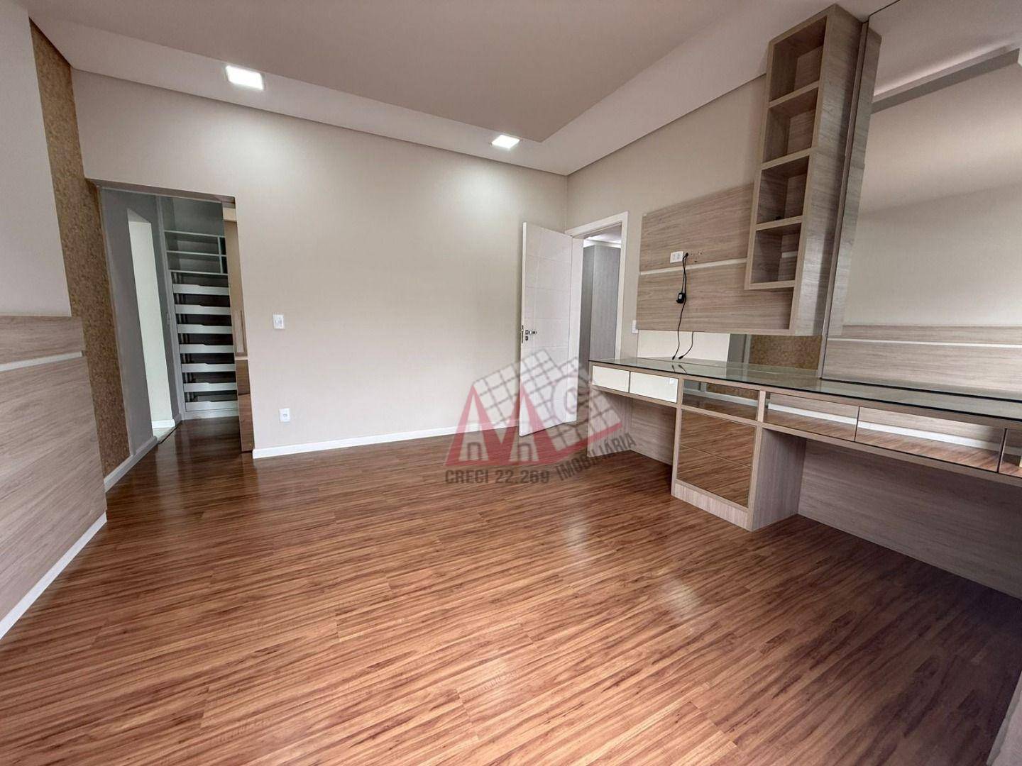 Sobrado, 3 quartos, 398 m² - Foto 4