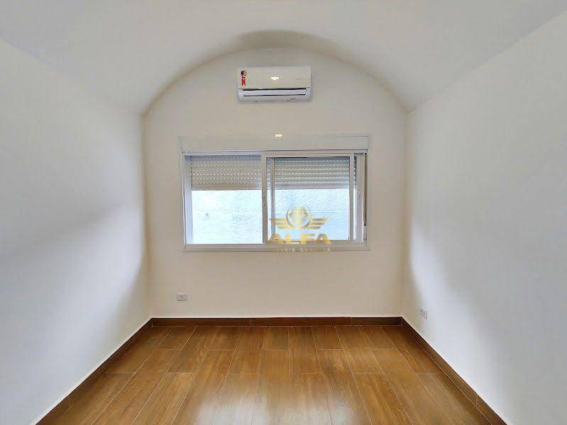 Casa à venda com 4 quartos, 229m² - Foto 18