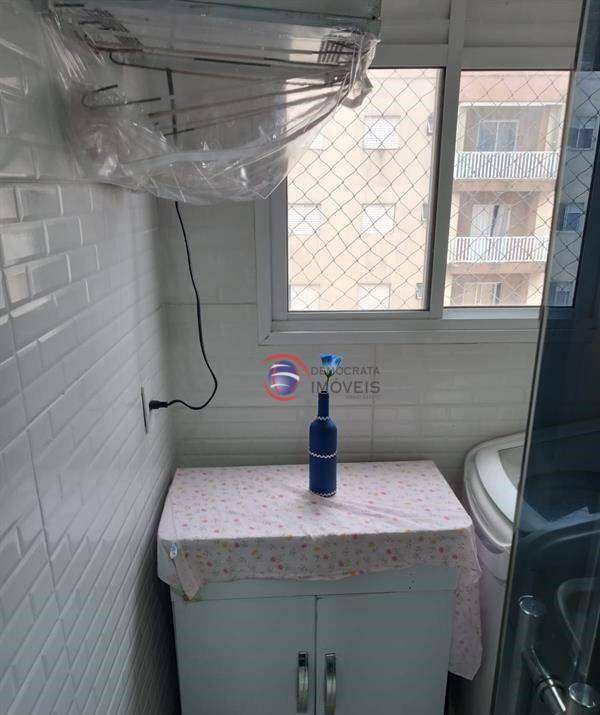 Apartamento à venda com 2 quartos, 48m² - Foto 13