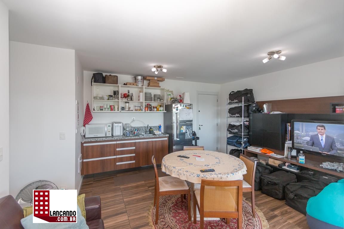 Apartamento à venda com 2 quartos, 71m² - Foto 4