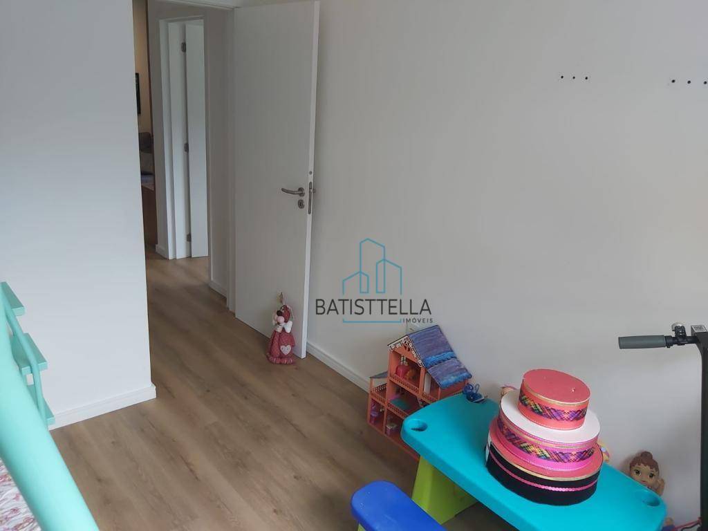 Apartamento à venda com 2 quartos, 68m² - Foto 24