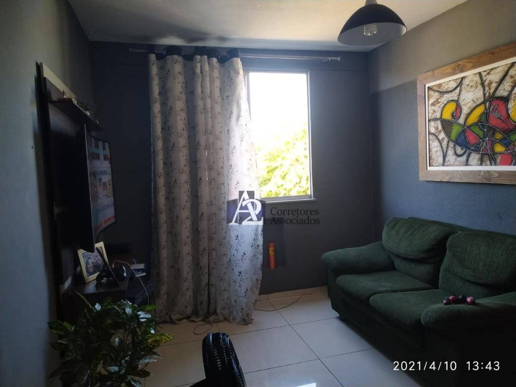 Apartamento à venda com 1 quarto, 42m² - Foto 4