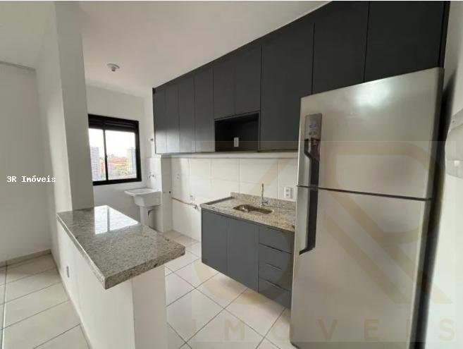 Apartamento para alugar com 2 quartos, 50m² - Foto 4