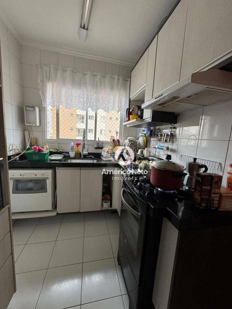 Apartamento à venda com 2 quartos, 65m² - Foto 25