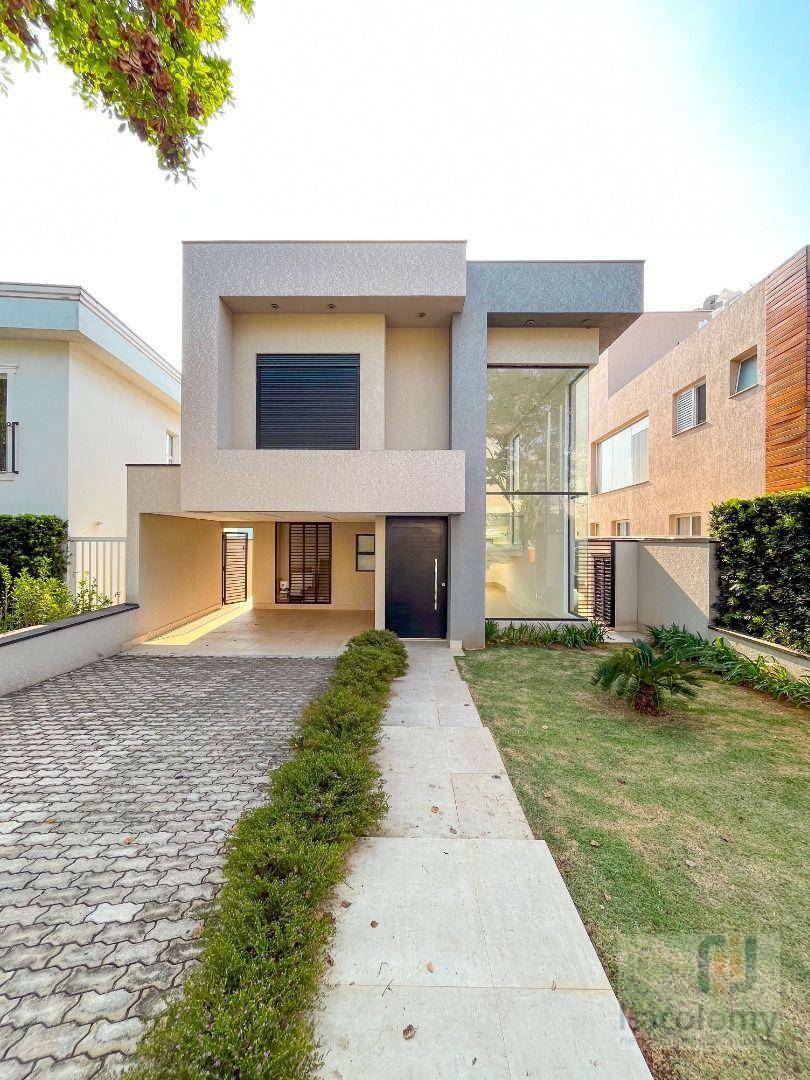 Casa de Condomínio à venda com 3 quartos, 220m² - Foto 1