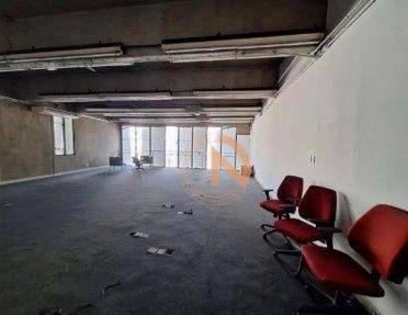 Prédio Inteiro para alugar, 639m² - Foto 2